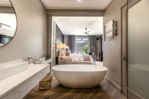  Franschhoek Boutique Hotel - Lion Roars Hotels & Lodges  Фрэншек